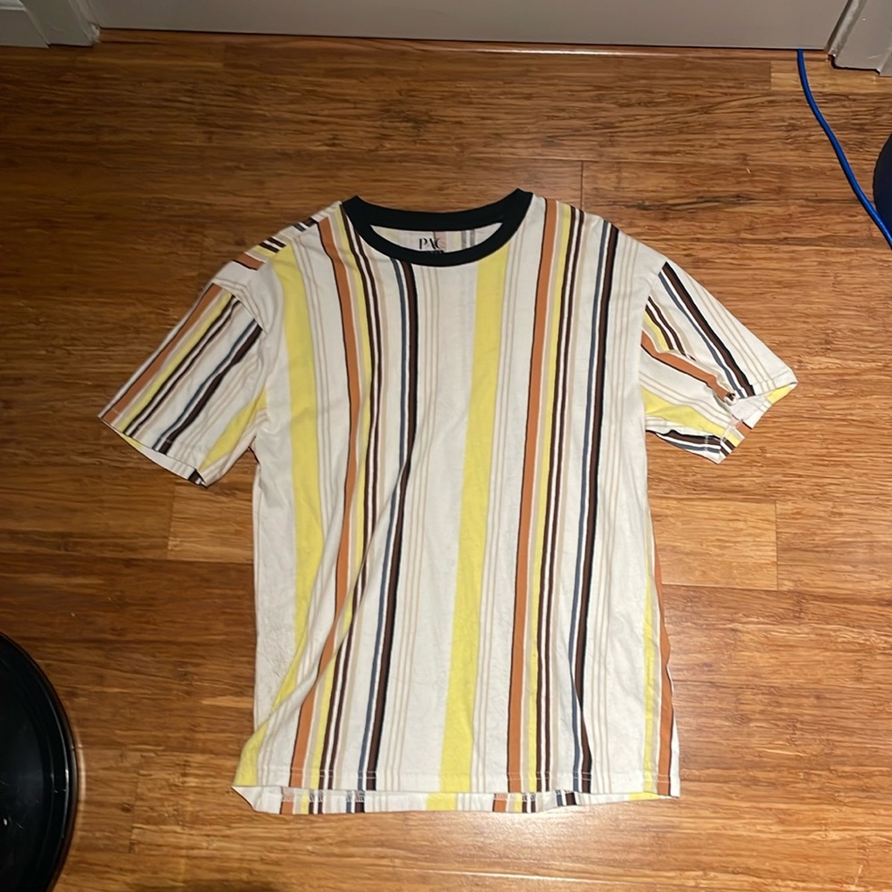 EUC PacSun Small MultiColor Striped T-Shirt - S